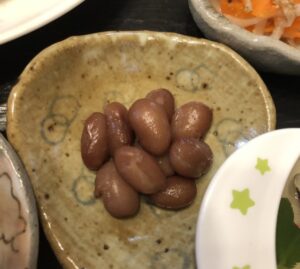 お食い初め　黒豆