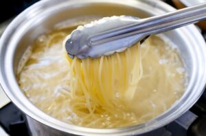 ニトリにパスタ鍋のIH対応や横茹で型はある？